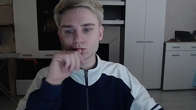 angryzan online show from March 18, 4:15 am