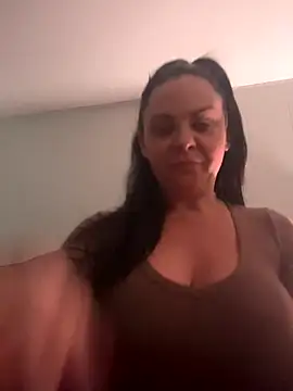 Snapshot of IvyWylde chatting on December 1, 6:30 pm IvyWylde online show from December 1, 6:30 pm