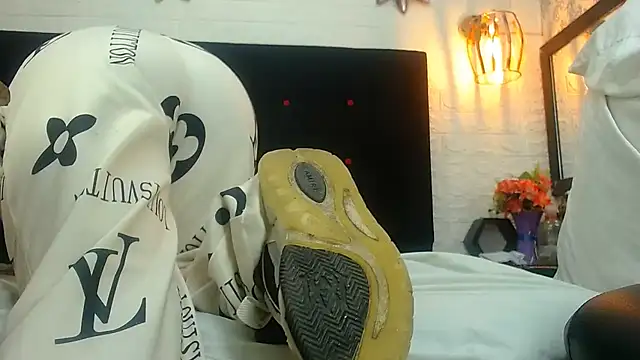 hairy pussywet online show from December 7, 12:24 pm