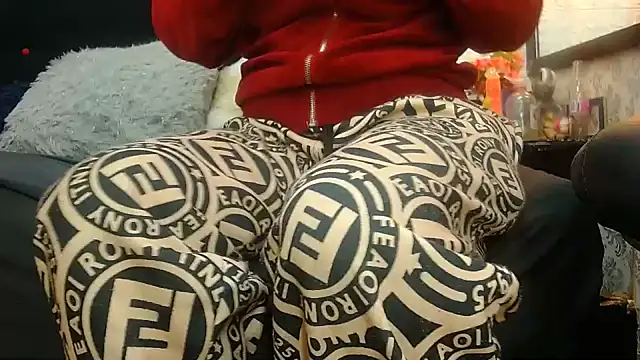 hairy pussywet online show from December 19, 7:07 pm