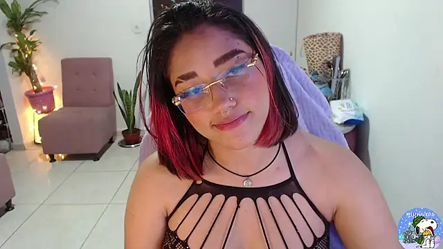 littleangel1 m online show from December 4, 6:55 am