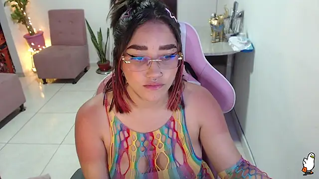 littleangel1 m online show from January 21, 11:45 pm