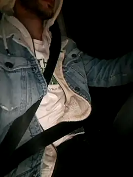 Snapshot of Zeefy chatting on January 20, 4:23 pm Zeefy online show from January 20, 4:23 pm