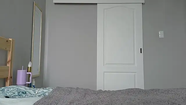 Snapshot of kawaiibabypie1 chatting on February 18, 12:12 pm kawaiibabypie1 online show from February 18, 12:12 pm