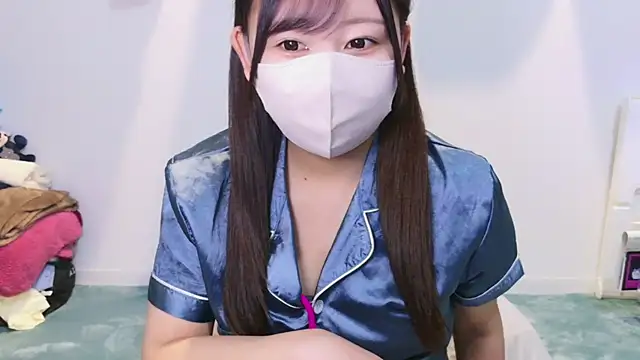 YUTSU KI online show from December 10, 4:06 pm