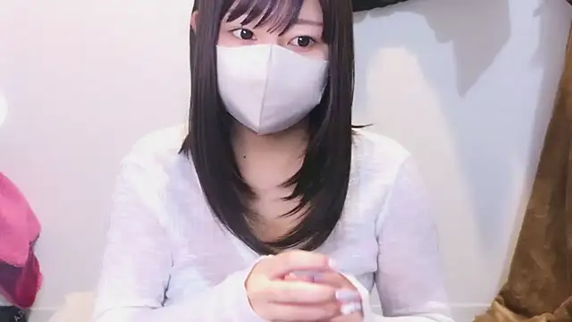 YUTSU KI online show from January 25, 11:00 pm