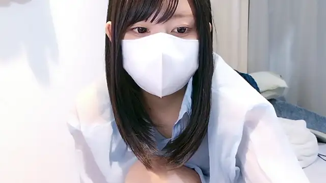 Snapshot of YUTSU_KI chatting on June 10, 5:34 pm YUTSU KI online show from June 10, 5:34 pm