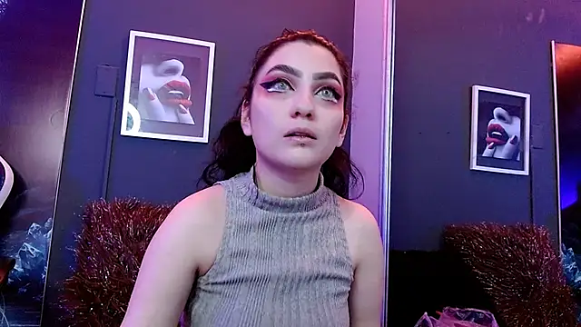 sophy rock online show from March 4, 1:49 pm