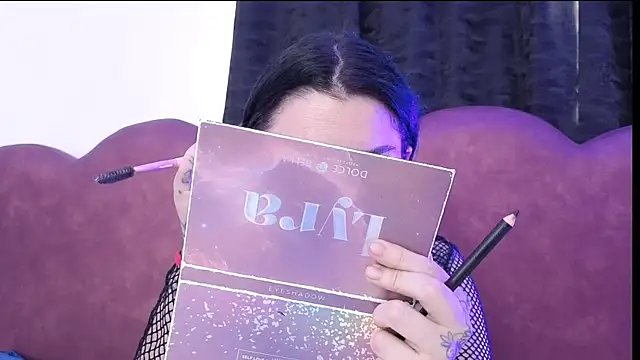 sophy rock online show from April 14, 2:23 pm