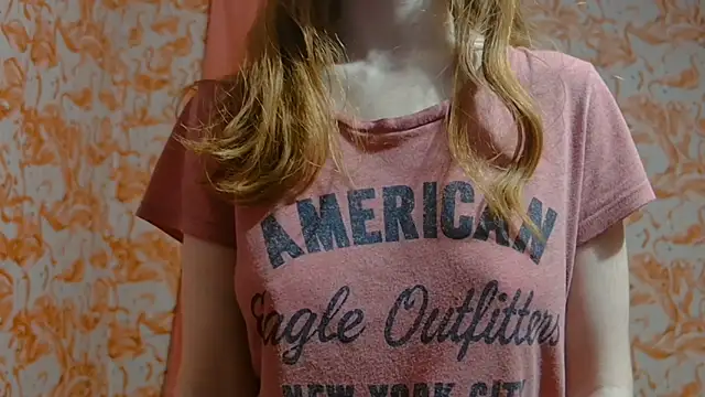 strawberrysmoothie online show from January 19, 4:44 am