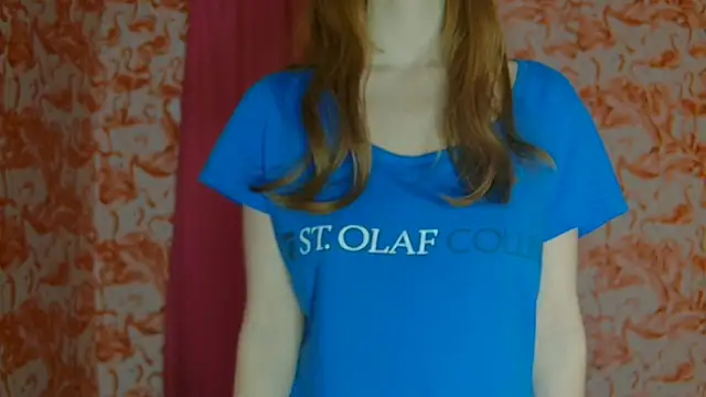 strawberrysmoothie online show from February 1, 3:30 am