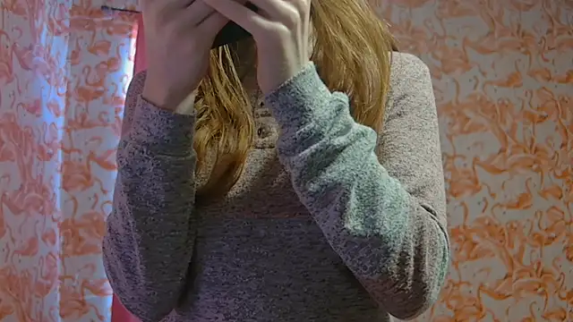 strawberrysmoothie online show from February 23, 8:22 pm