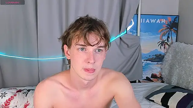 Snapshot of 4ever_dude chatting on September 20, 4:02 am 4ever dude online show from September 20, 4:02 am