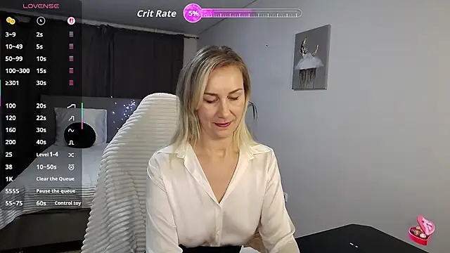 Vanessa Nowak online show from November 13, 12:48 pm