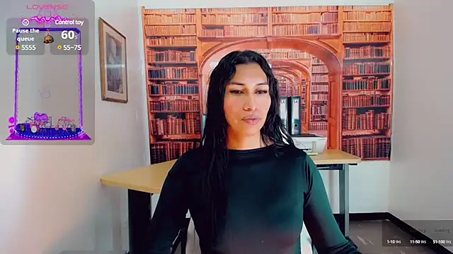 Snapshot of khiara_moretti chatting on December 23, 7:41 pm khiara moretti online show from December 23, 7:41 pm