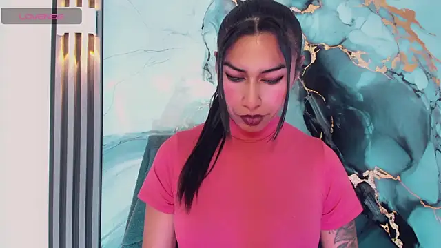 khiara moretti online show from February 4, 6:58 pm