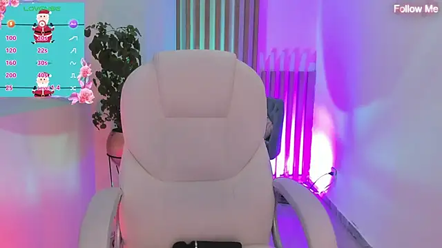 Agathaargent  online show from December 17, 10:55 am