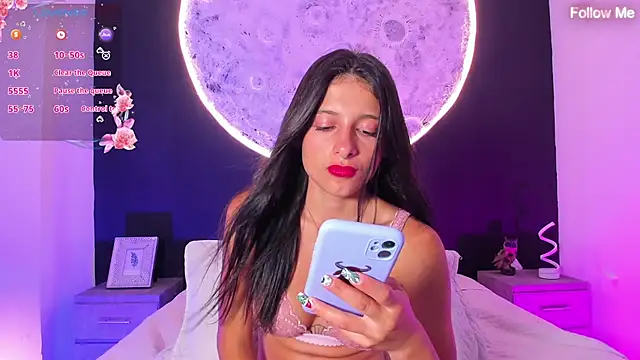 Agathaargent  online show from January 23, 9:39 am