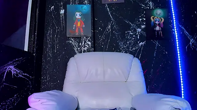 Agathaargent  online show from January 31, 11:56 pm