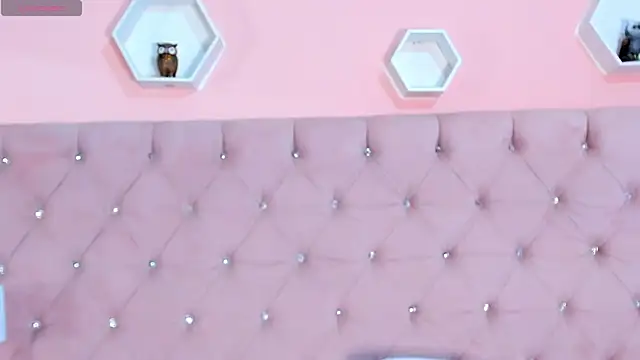 Agathaargent  online show from March 21, 4:49 am