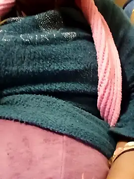 Shoni   online show from December 18, 4:02 pm