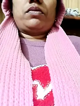 Shoni   online show from January 15, 12:15 am