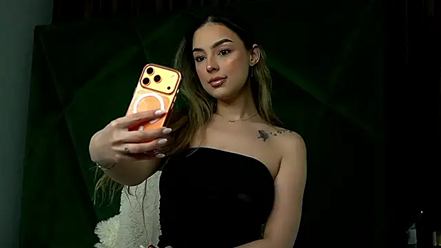 ScarletColes online show from February 28, 11:06 pm