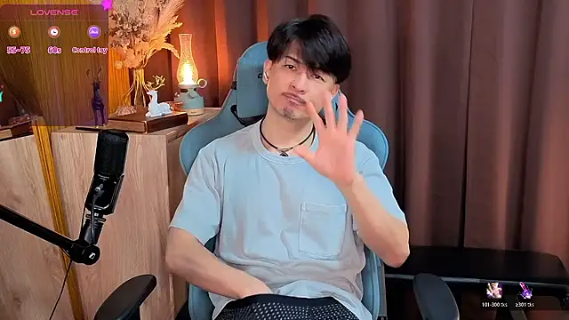 HARU-outdoor-x online show from November 24, 2:28 pm