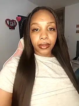 Snapshot of kitty__blackgl chatting on February 26, 1:00 am kitty blackgl online show from February 26, 1:00 am