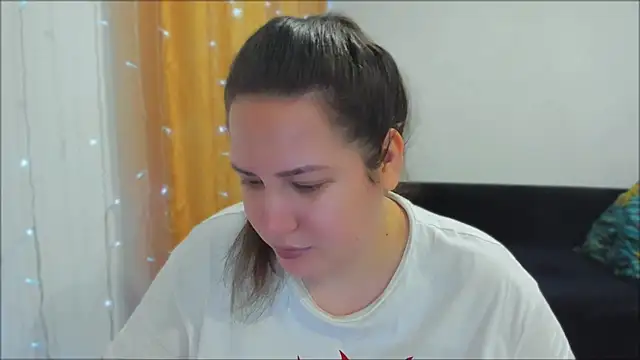  madalexa  online show from October 27, 3:05 pm