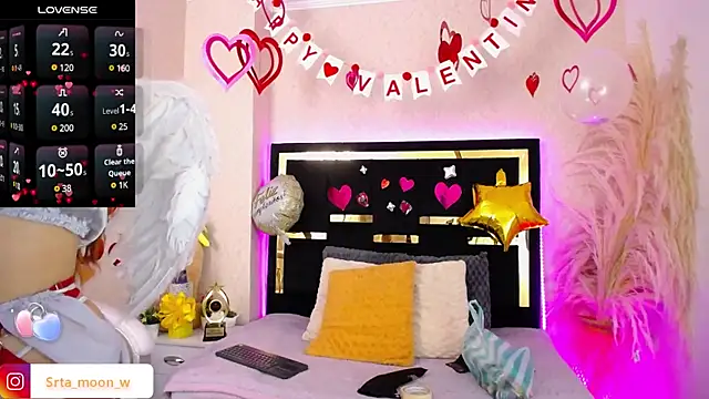 Snapshot of Moon_Water__ chatting on February 14, 11:21 am Moon Water online show from February 14, 11:21 am