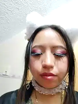 Snapshot of Moon_Water__ chatting on February 24, 4:58 pm Moon Water online show from February 24, 4:58 pm