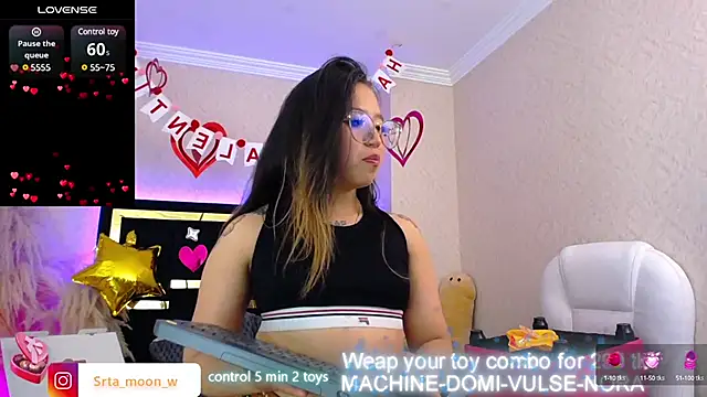 Snapshot of Moon_Water__ chatting on March 11, 11:12 am Moon Water online show from March 11, 11:12 am