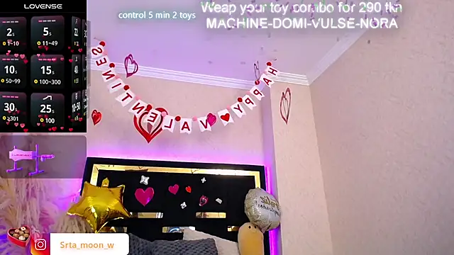 Snapshot of Moon_Water__ chatting on March 12, 5:38 pm Moon Water online show from March 12, 5:38 pm