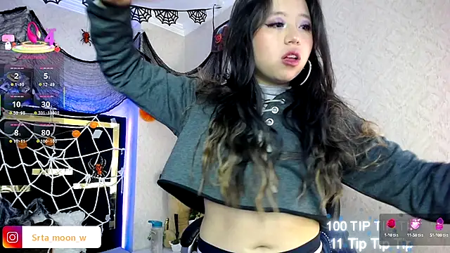 Snapshot of Moon_Water__ chatting on October 6, 11:40 am Moon Water online show from October 6, 11:40 am