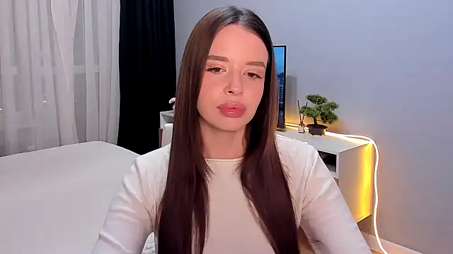 AmeliaBrian online show from December 18, 10:02 pm