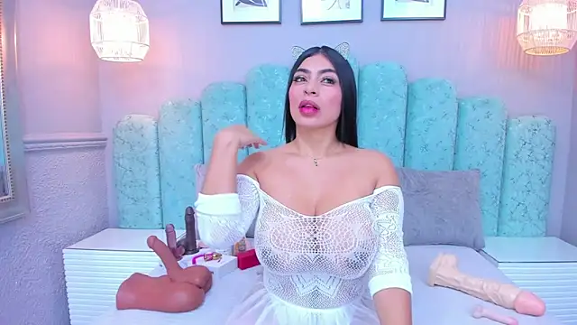 Sara Vanegas online show from March 5, 3:29 pm