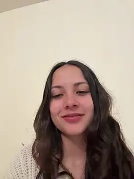 Snapshot of Megan_Rodrigo chatting on April 21, 12:22 pm Megan Rodrigo online show from April 21, 12:22 pm
