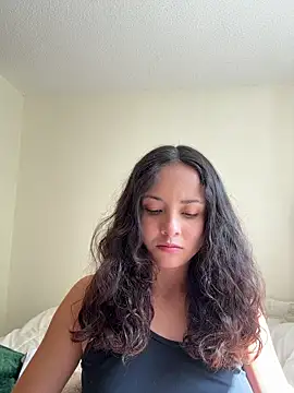 Snapshot of Megan_Rodrigo chatting on April 25, 7:55 pm Megan Rodrigo online show from April 25, 7:55 pm