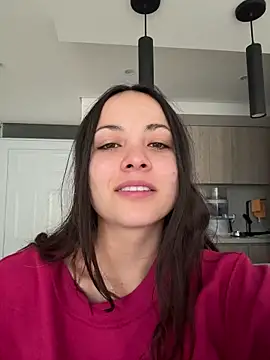 Snapshot of Megan_Rodrigo chatting on June 30, 11:44 am Megan Rodrigo online show from June 30, 11:44 am