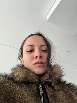 Snapshot of Megan_Rodrigo chatting on July 3, 4:46 pm Megan Rodrigo online show from July 3, 4:46 pm