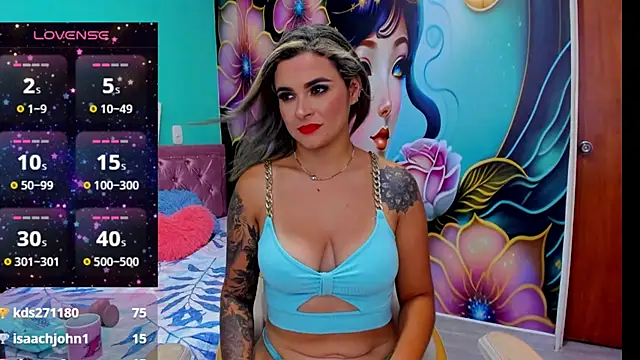 mia bigtits17 online show from December 26, 11:46 pm