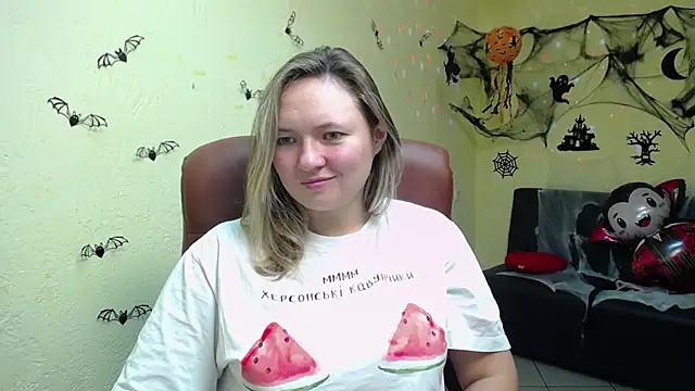 SallyVerda online show from November 3, 6:31 pm