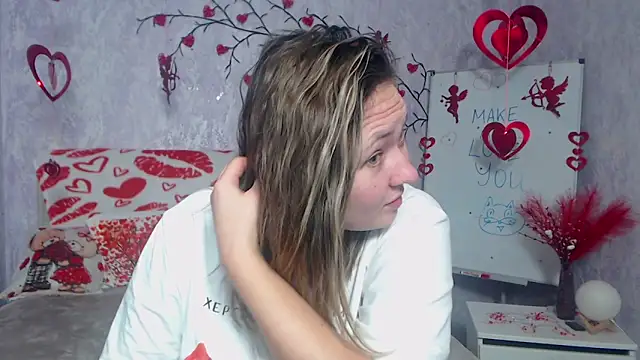 SallyVerda online show from February 13, 6:26 pm