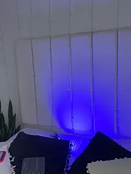 Amber Martins  online show from February 25, 8:41 pm