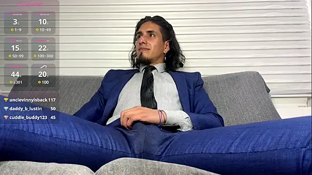 Snapshot of Tom_blunt96 chatting on December 30, 10:12 pm Tom blunt96 online show from December 30, 10:12 pm