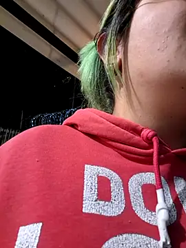 lucky-leah online show from September 28, 2:28 am