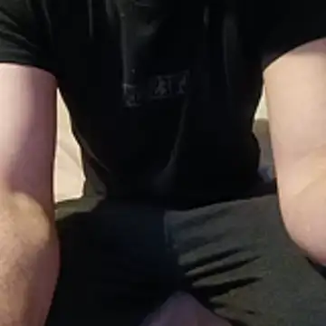 niesmialy39oon online show from April 18, 6:56 pm