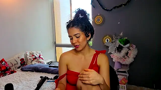 Snapshot of arteverena chatting on December 13, 9:42 pm arteverena online show from December 13, 9:42 pm