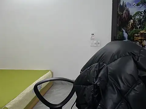 Love bug15 online show from January 21, 3:15 am